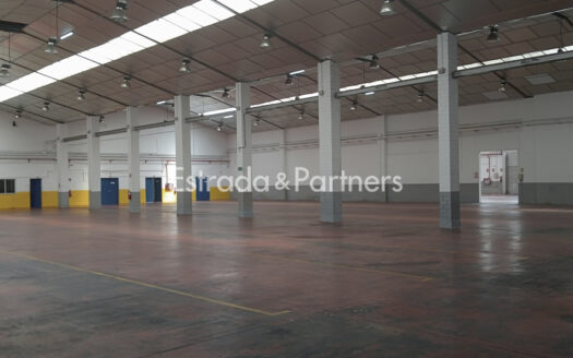 Nave logística en alquiler en Coslada de 3.072m²