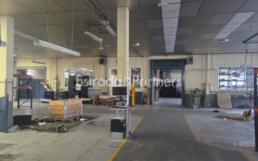 Nave Industrial en venta en Arganda del Rey de 1.662 m²