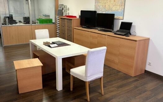 Nave en alquiler en Sant Andreu de la Barca de 628 m²