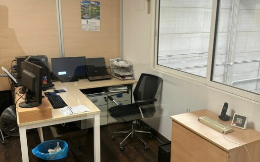 Nave en alquiler en Sant Andreu de la Barca de 628 m²