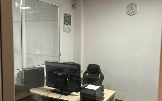 Nave en alquiler en Sant Andreu de la Barca de 628 m²