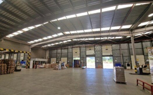 NAVE EN ALQUILER EN LA ROCA DEL VALLÈS DE 25.016 m²