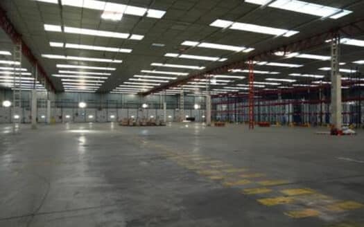 ALQUILER EN SANTA PERPÈTUA DE MOGODA DE 15.075 M²