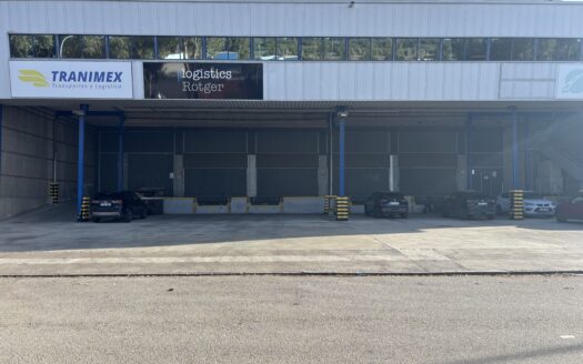 Nave en alquiler en el Prat de Llobregat de 3.251 m²