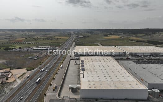 Nave logística en alquiler en Toledo, Ontígola