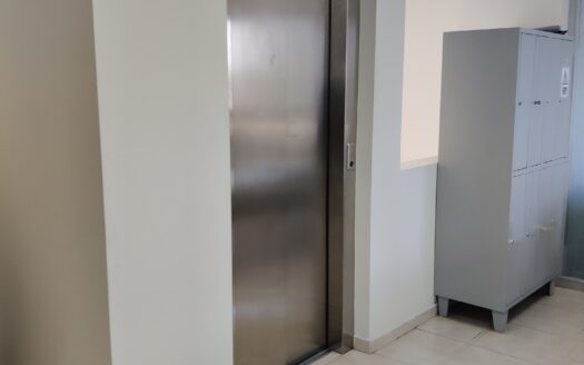 Nave logistica de alquiler en L’Hospitalet de Llobregat de 3.151 m²