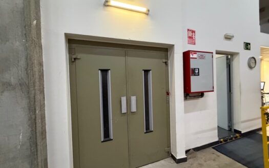 Nave en alquiler en Santa Perpetua de la Mogoda de 2.221 m²