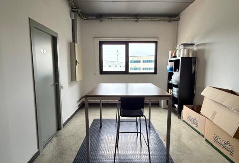 Nave en alquiler en Santa Perpetua de la Mogoda de 2.221 m²