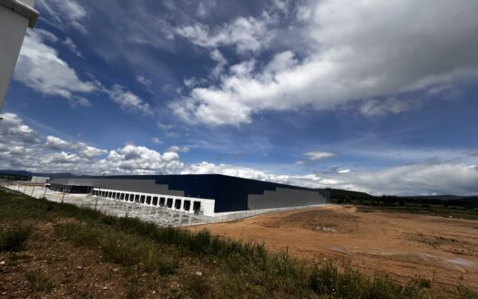 Nave logística en alquiler en Miranda del Ebro de 63.953m²