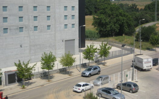 Nave en alquiler en Santa Perpetua de la Mogoda de 2.221 m²
