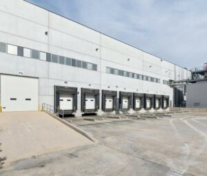 Nave de alquiler en Sant Esteve de Sesrovires de 28.882 m²
