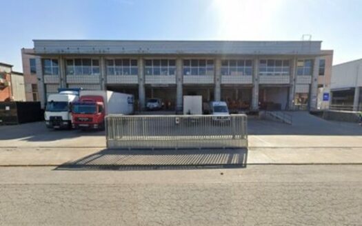 Plataforma logística en alquiler en Cornellá de Llobregat de 5.600 m²