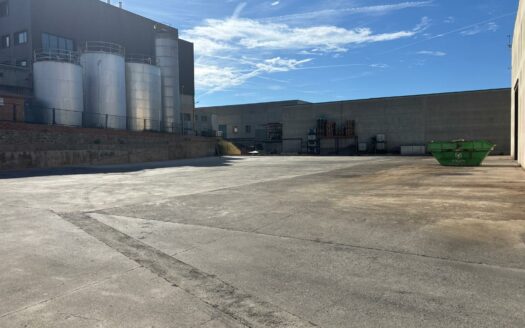 Nave de alquiler en Caldes de Montbui 1.300 m²