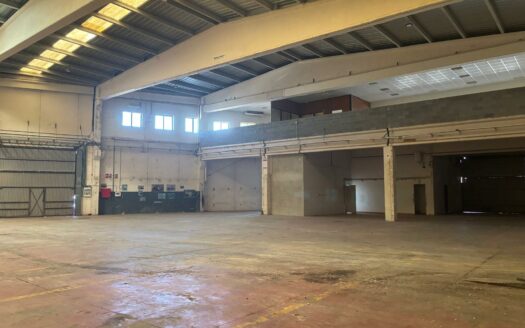 Nave de alquiler en Caldes de Montbui 1.300 m²