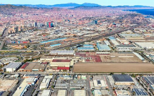 Plataformas Logísticas de alquiler en Barcelona – City Hub de 14.876 m² a 60.000 m²